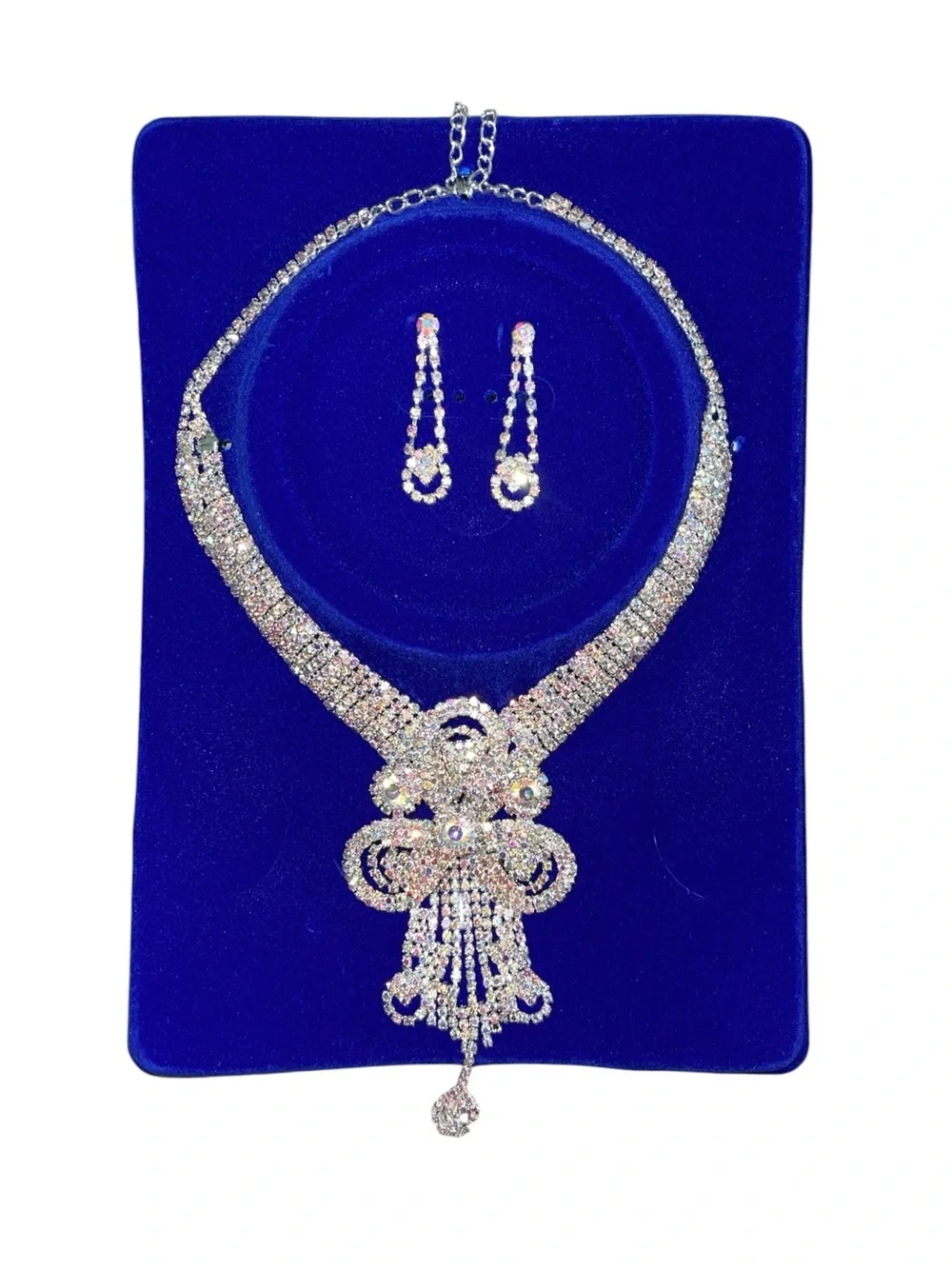STUNNING RHINESTONE STATEMENT NECKLACE & EARRING SET